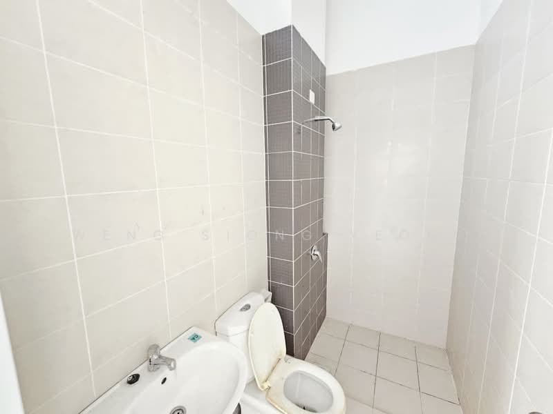 Semi-Detached House for Sale in Setia Ecohill (Semenyih) - Dexter Yeong - Bathroom - PropertyGuru.com.my