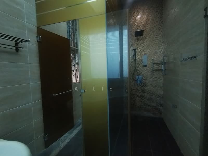 Bungalow House untuk Dijual di Seksyen U1 (Glenmarie) - Allie . - PropertyGuru.com.my