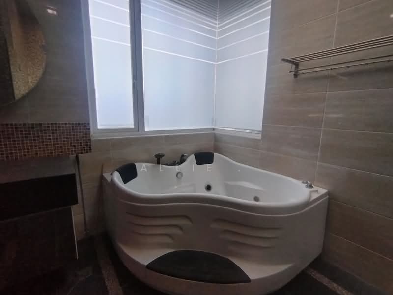 Bungalow House untuk Dijual di Seksyen U1 (Glenmarie) - Allie . - PropertyGuru.com.my