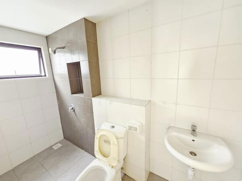 Rumah Kluster untuk Disewa di Setia Ecohill (Semenyih) - Dexter Yeong - Bathroom - PropertyGuru.com.my