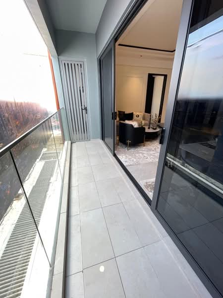Service Residence for Sale at The Vesta Residences - Franky Goh - Balcony - PropertyGuru.com.my