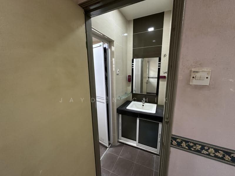Terraced House for Sale in Ampang Jaya (Ampang) - Jayden Chik - Bathroom - PropertyGuru.com.my