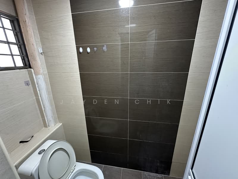 Terraced House for Sale in Ampang Jaya (Ampang) - Jayden Chik - Bathroom - PropertyGuru.com.my