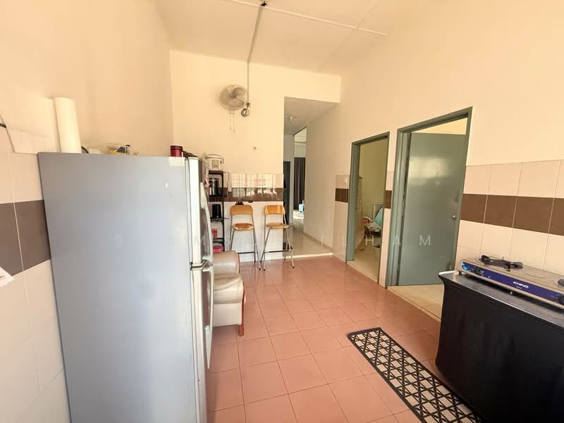 Rumah Teres 1-Tingkat untuk Dijual di Klang (Selangor) - Syamsul Ilham - Kitchen - PropertyGuru.com.my