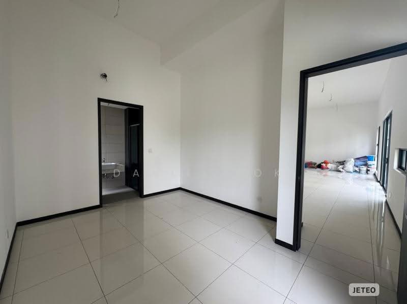 Rumah Berkembar untuk Dijual di Bandar Tropicana Aman (Telok Panglima Garang) - Daniel Kok - Interior - PropertyGuru.com.my