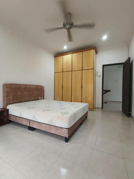 Rumah Teres 2-Tingkat untuk Dijual di Bandar Putra (Kulai) - Max Loh - Bedroom - PropertyGuru.com.my