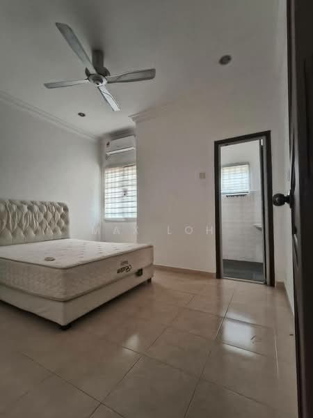 Rumah Teres 2-Tingkat untuk Dijual di Bandar Putra (Kulai) - Max Loh - PropertyGuru.com.my