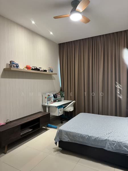 Kediaman Servis untuk Dijual di Lavile Kuala Lumpur - Ambrose Too - Bedroom - PropertyGuru.com.my
