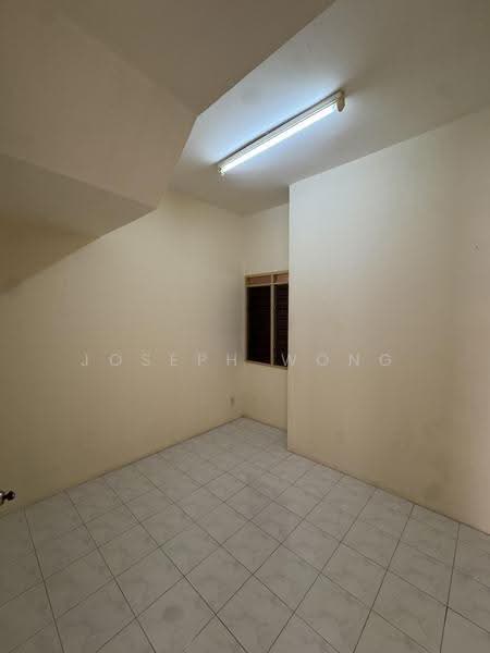 2-storey Terraced House for Sale in Bandar Baru Tambun (Tambun) - Joseph Wong - Interior - PropertyGuru.com.my