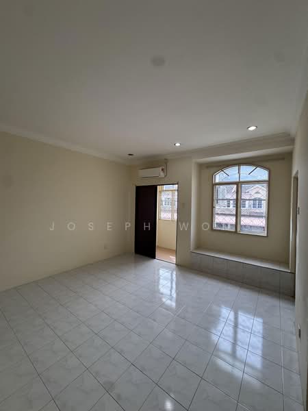 2-storey Terraced House for Sale in Bandar Baru Tambun (Tambun) - Joseph Wong - Interior - PropertyGuru.com.my