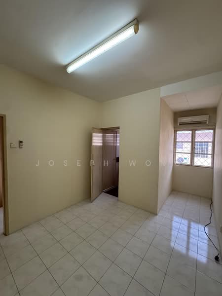 2-storey Terraced House for Sale in Bandar Baru Tambun (Tambun) - Joseph Wong - Interior - PropertyGuru.com.my