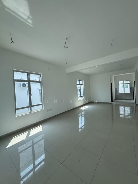Rumah Teres untuk Dijual di Bandar Dato Onn (Tebrau) - Louis Ng - PropertyGuru.com.my
