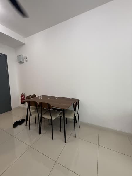 Service Residence for Rent at Serviced Residence @ Sunway D'hill Residences - Agnes Loong - Dining Room - PropertyGuru.com.my