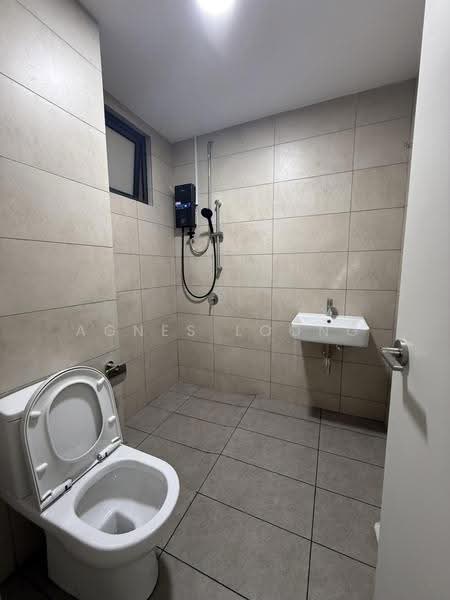 Service Residence for Rent at Serviced Residence @ Sunway D'hill Residences - Agnes Loong - Bathroom - PropertyGuru.com.my