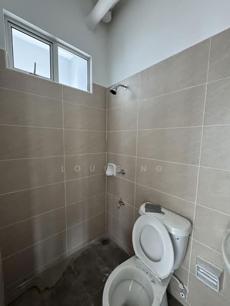 Rumah Teres untuk Dijual di Bandar Dato Onn (Tebrau) - Louis Ng - Bathroom - PropertyGuru.com.my