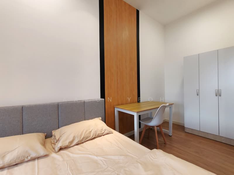Pangsapuri untuk Disewa di V Residence Suites @ Sunway Velocity - Aaron Yeoh - Bedroom - PropertyGuru.com.my