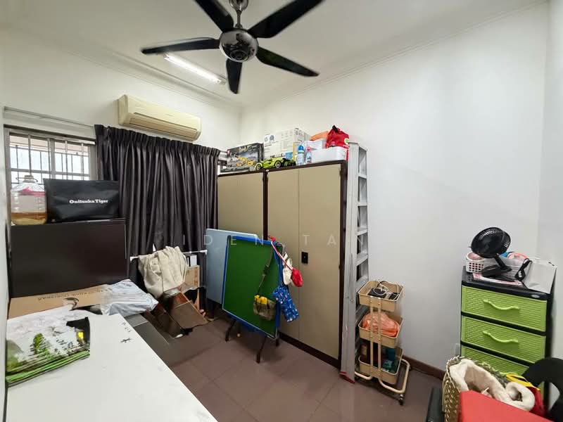 2-storey Terraced House for Sale in Taman Perling (Perling) - Iden Tan - Interior - PropertyGuru.com.my
