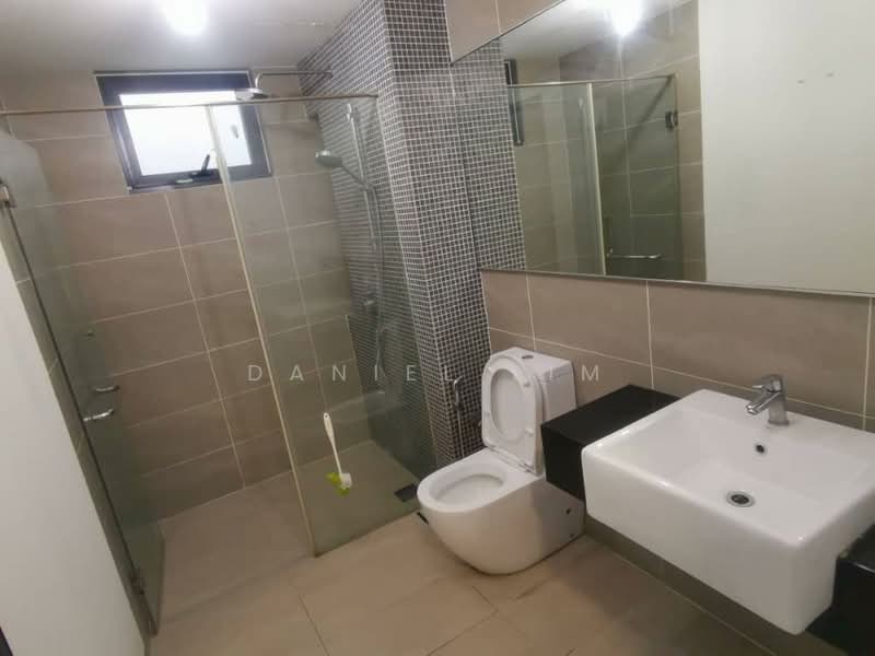 Pangsapuri untuk Disewa di V Residence Suites @ Sunway Velocity - Daniel Lim - Bathroom - PropertyGuru.com.my