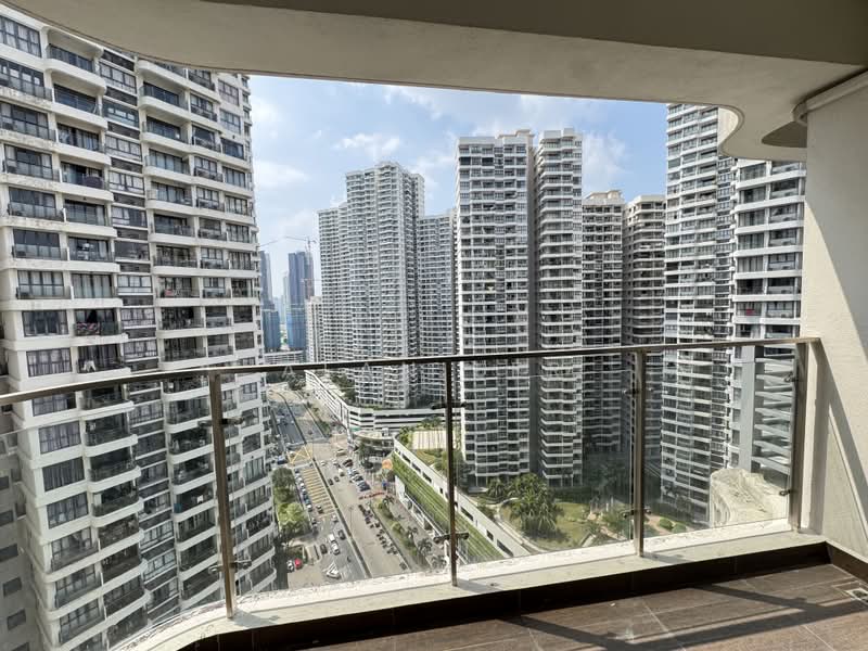 Condominium for Sale at Bay Laurel @ Country Garden Danga Bay - Alan Ler - Balcony - PropertyGuru.com.my