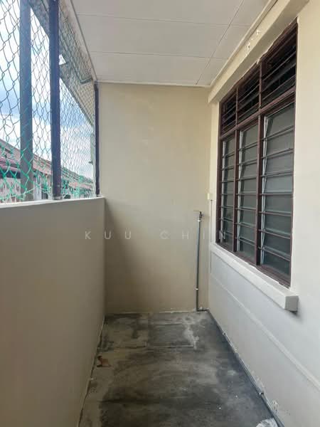 Rumah Teres 1-Tingkat untuk Dijual di Masai (Johor) - Kuu Chin - Balcony - PropertyGuru.com.my