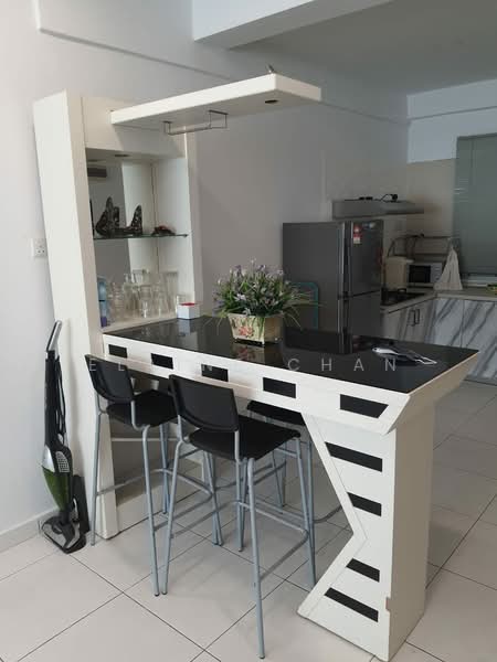 Kediaman Servis untuk Dijual di Akademik Suite - Elaine Chan - Kitchen - PropertyGuru.com.my