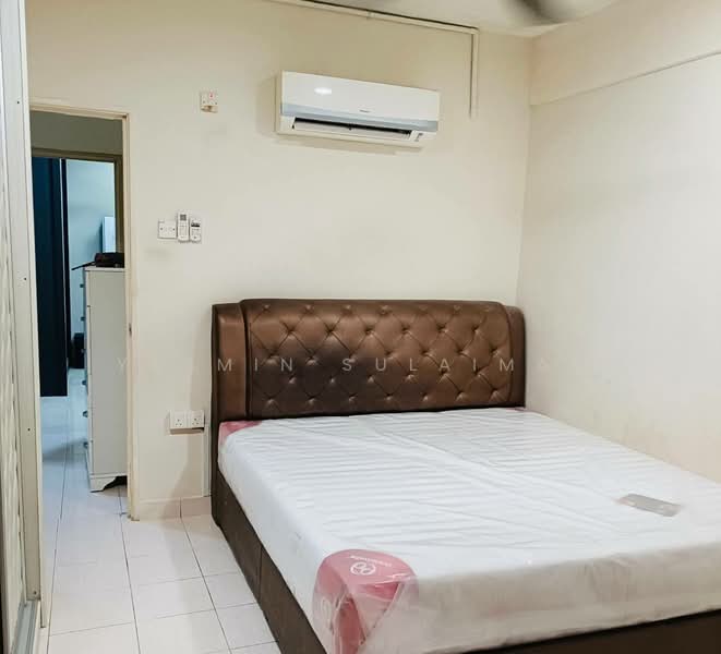 Condominium for Sale at Villa Pawana - Yasmin Sulaiman - Bedroom - PropertyGuru.com.my