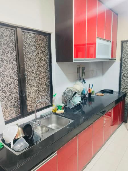 Condominium for Sale at Villa Pawana - Yasmin Sulaiman - Kitchen - PropertyGuru.com.my