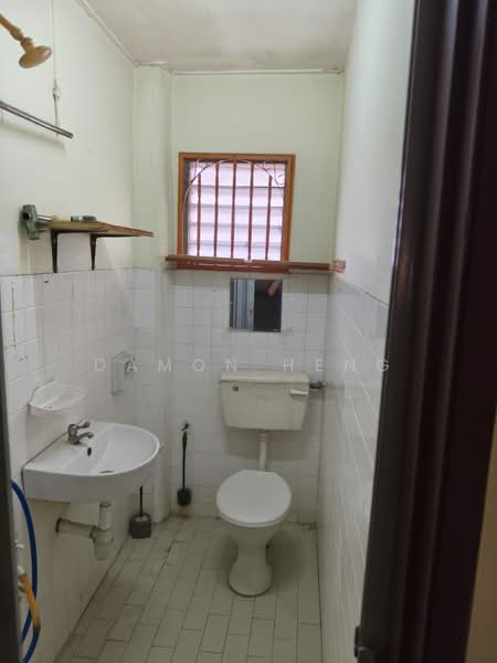 2-storey Terraced House for Rent in Sri Petaling (Kuala Lumpur) - Damon Heng - Bathroom - PropertyGuru.com.my