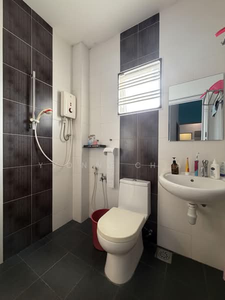 2-storey Terraced House for Sale in Taman Saujana Seksyen 1 (Bukit Katil) - Yvonne Chia - Bathroom - PropertyGuru.com.my