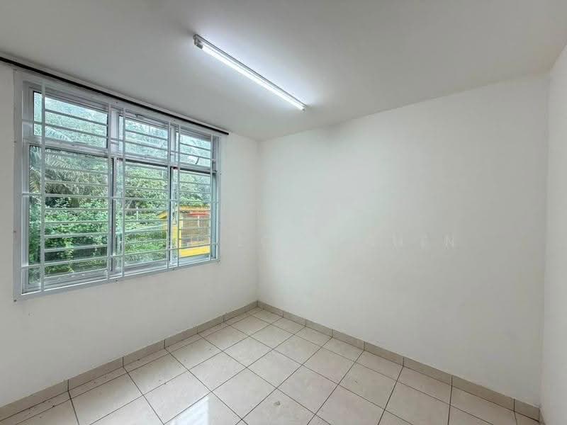 2-storey Terraced House for Sale in Bandar Uda Utama (Johor Bahru) - Shieh Long Chen - Interior - PropertyGuru.com.my