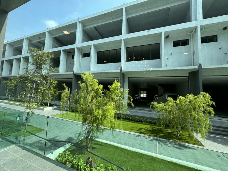 Rumah Teres 3-Tingkat untuk Dijual di Bandar Nusaputra (Puchong) - Kent Lee Jing Guang - Exterior - PropertyGuru.com.my