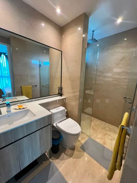 Service Residence for Sale at 10 Stonor - Kelvin Pang - Bathroom - PropertyGuru.com.my