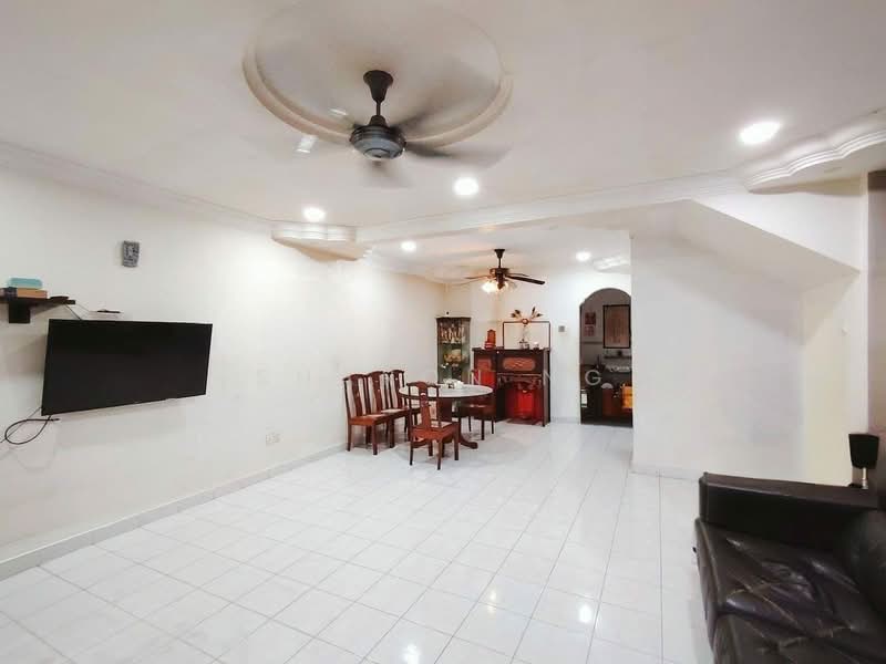 2-storey Terraced House for Sale in Taman Nusa Bestari (Iskandar Puteri (Nusajaya)) - Sharon Ng - Living Room - PropertyGuru.com.my
