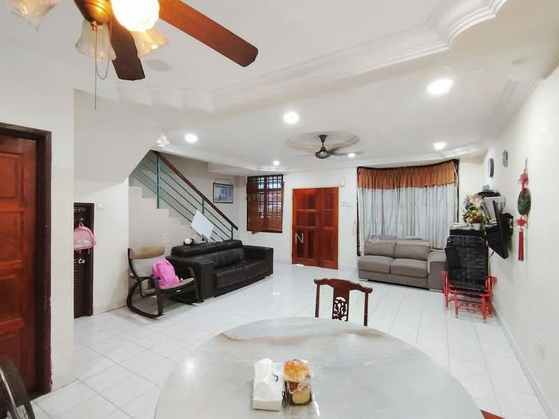 2-storey Terraced House for Sale in Taman Nusa Bestari (Iskandar Puteri (Nusajaya)) - Sharon Ng - Living Room - PropertyGuru.com.my
