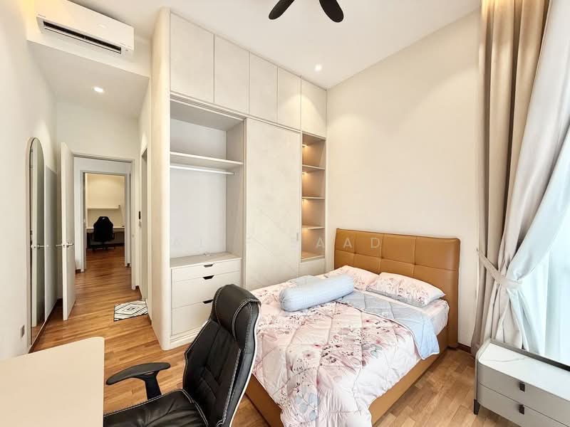 Bungalow House untuk Dijual di Kajang (Selangor) - Alif Saad - Bedroom - PropertyGuru.com.my