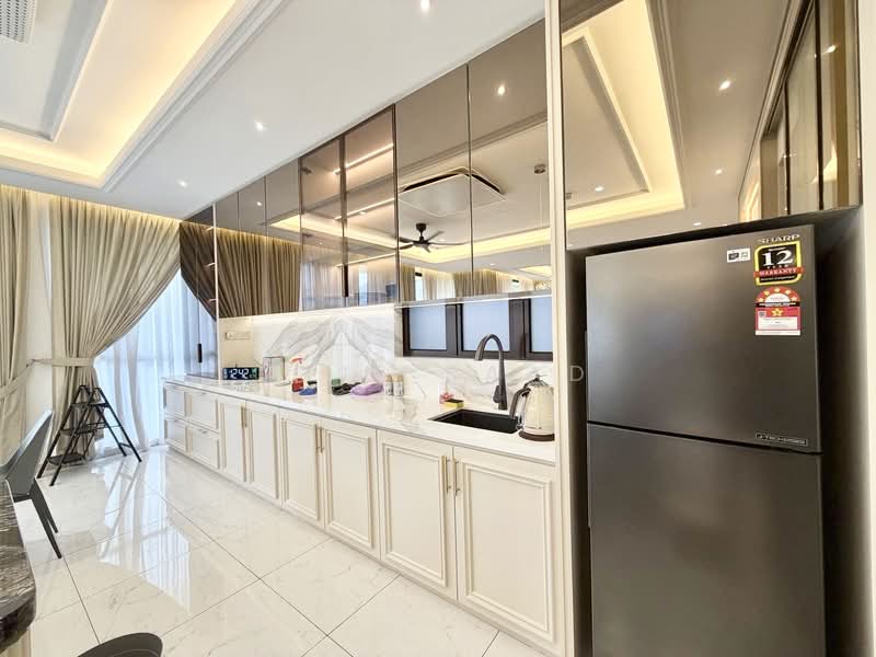 Bungalow House untuk Dijual di Kajang (Selangor) - Alif Saad - Kitchen - PropertyGuru.com.my