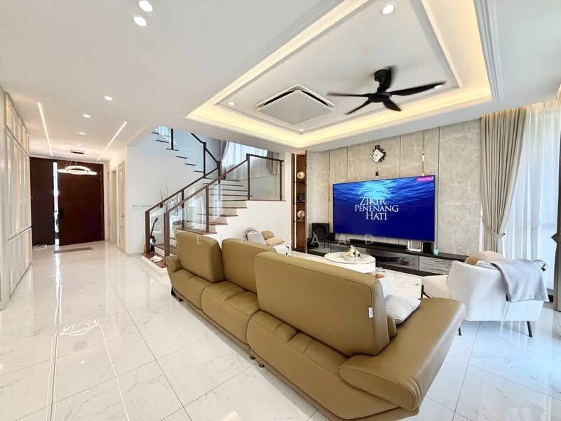 Bungalow House untuk Dijual di Kajang (Selangor) - Alif Saad - Living Room - PropertyGuru.com.my