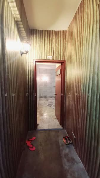 Pangsapuri untuk Dijual di Antara Apartment - Amirul Shafiq - Entrance - PropertyGuru.com.my