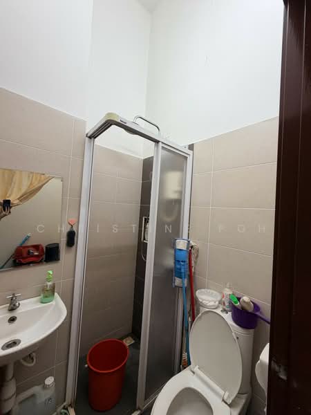 2-storey Terraced House for Sale in Skudai (Johor) - Christine Poh - Bathroom - PropertyGuru.com.my