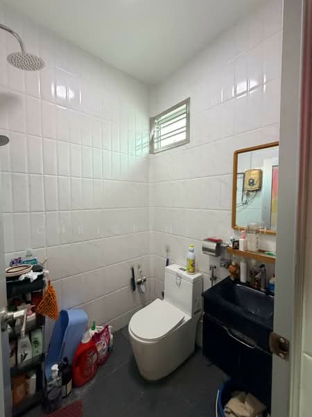 2-storey Terraced House for Sale in Skudai (Johor) - Christine Poh - Bathroom - PropertyGuru.com.my