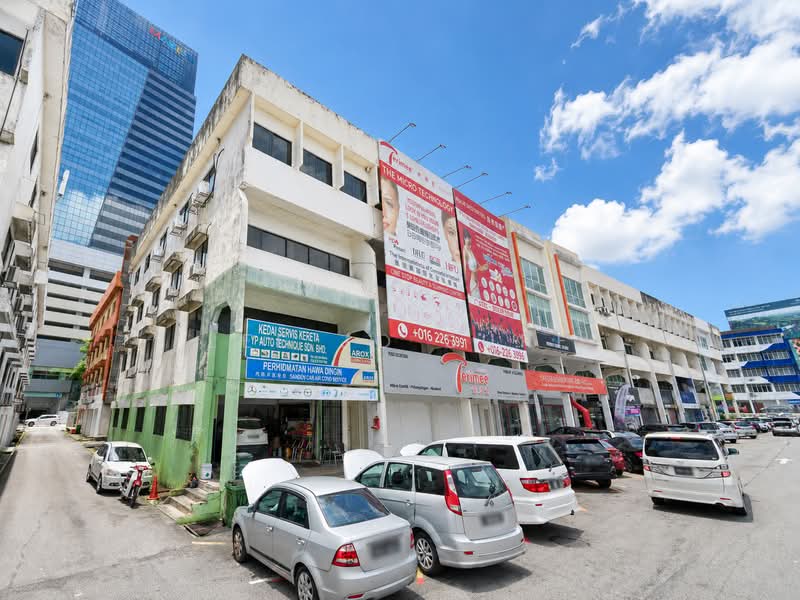 Shop for Rent in SS 21, Damansara Utama (Petaling Jaya) - Lee Jo Surf - Exterior - PropertyGuru.com.my