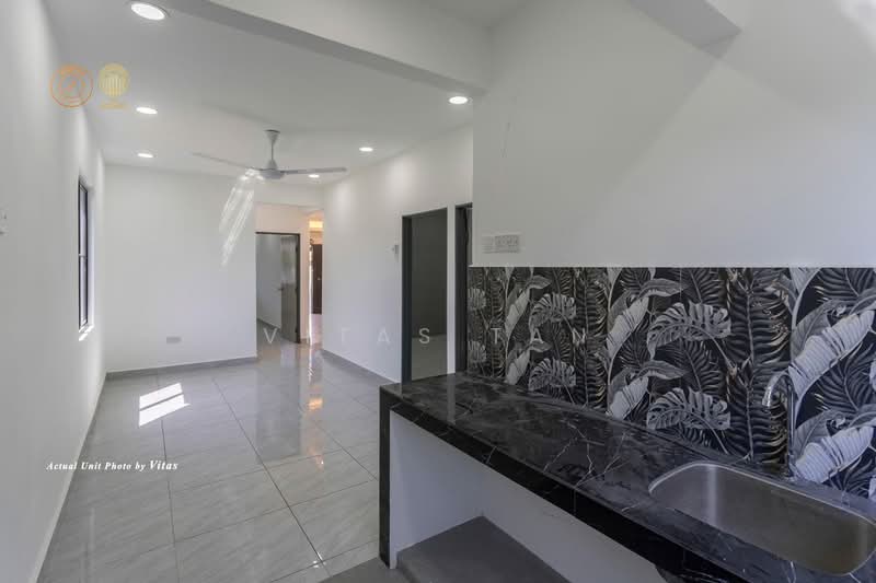 Rumah Teres 1-Tingkat untuk Dijual di Taman Sentosa (Klang) - Vitas Tan - Living Room - PropertyGuru.com.my
