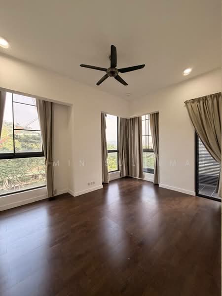 Condominium for Sale at The Veo - Yasmin Sulaiman - Living Room - PropertyGuru.com.my