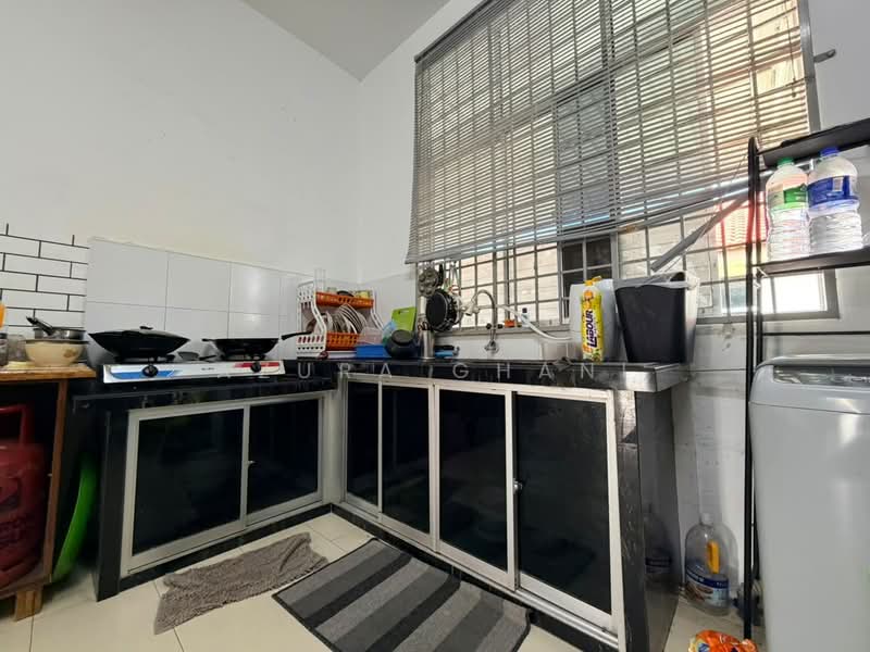 Rumah Berkembar untuk Dijual di Sungai Petani (Kedah) - Azura Ghani - Kitchen - PropertyGuru.com.my