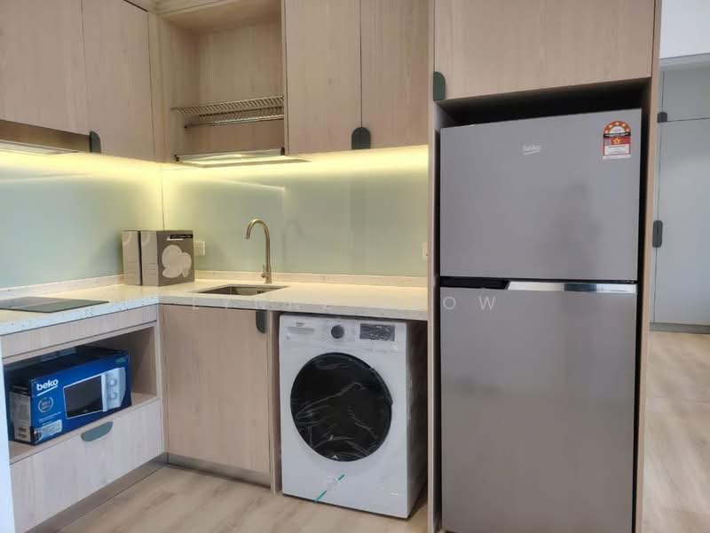 Kediaman Servis untuk Disewa di The Meg Serviced Residence - Lynnz Seow - Kitchen - PropertyGuru.com.my
