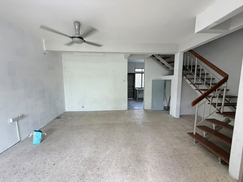 Rumah Teres 2-Tingkat untuk Dijual di Rawang (Selangor) - Dexter Chiew - Living Room - PropertyGuru.com.my