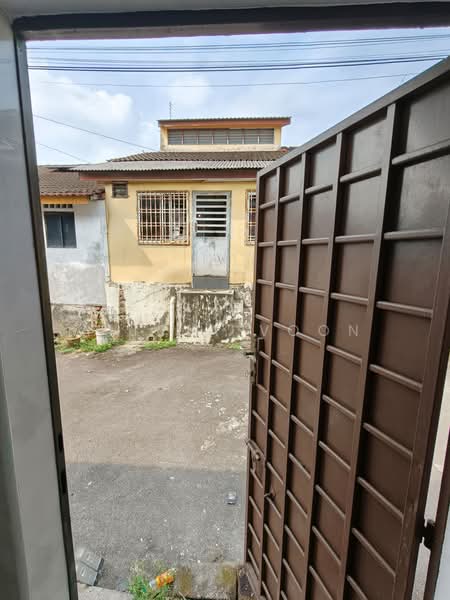 1-storey Terraced House for Rent in Taman Johor Jaya (Johor Bahru) - Alicia Voon - PropertyGuru.com.my