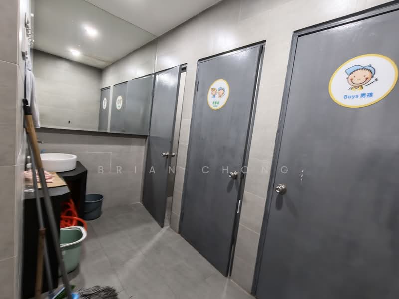 Kedai untuk Dijual di Kuala Lumpur (Kuala Lumpur) - Brian Chong - Bathroom - PropertyGuru.com.my