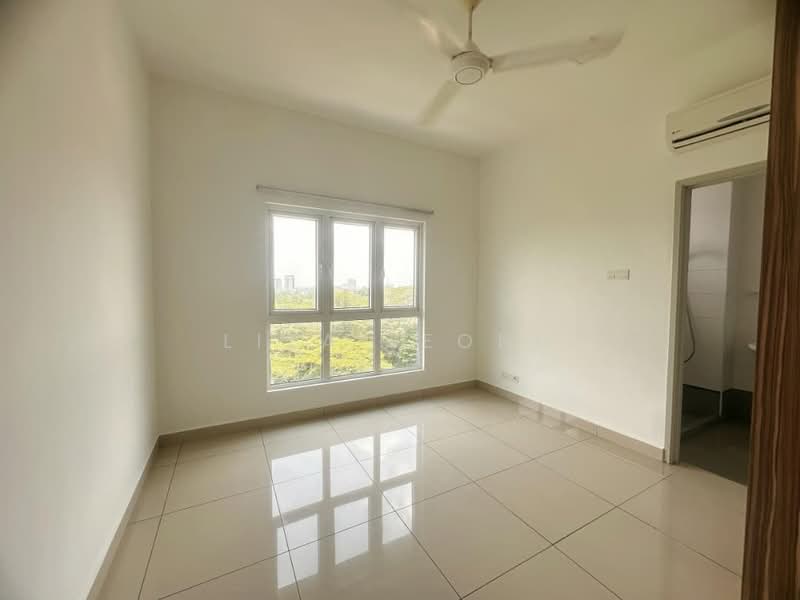 Service Residence for Sale at Seasons Amara Larkin - Liza Leong - Bedroom - PropertyGuru.com.my