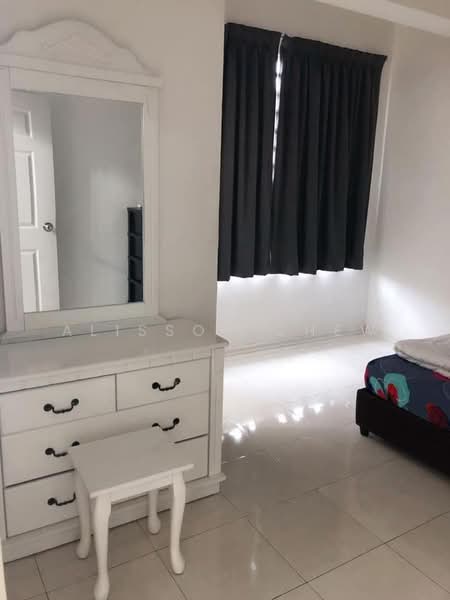 Pangsapuri untuk Dijual di Damai Vista Apartment - Alisson Chew - Bedroom - PropertyGuru.com.my